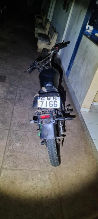 Foto 4 de 4 — Adolescente é apreendido com moto adulterada no Selmi Dei